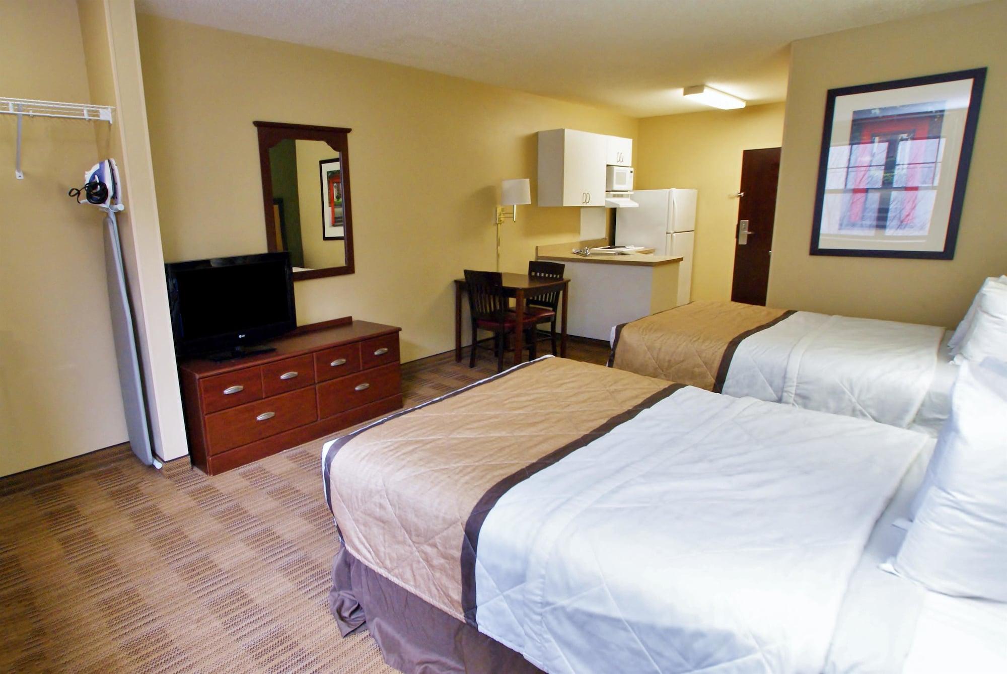 Extended Stay America Suites - Long Island - Melville Bagian luar foto