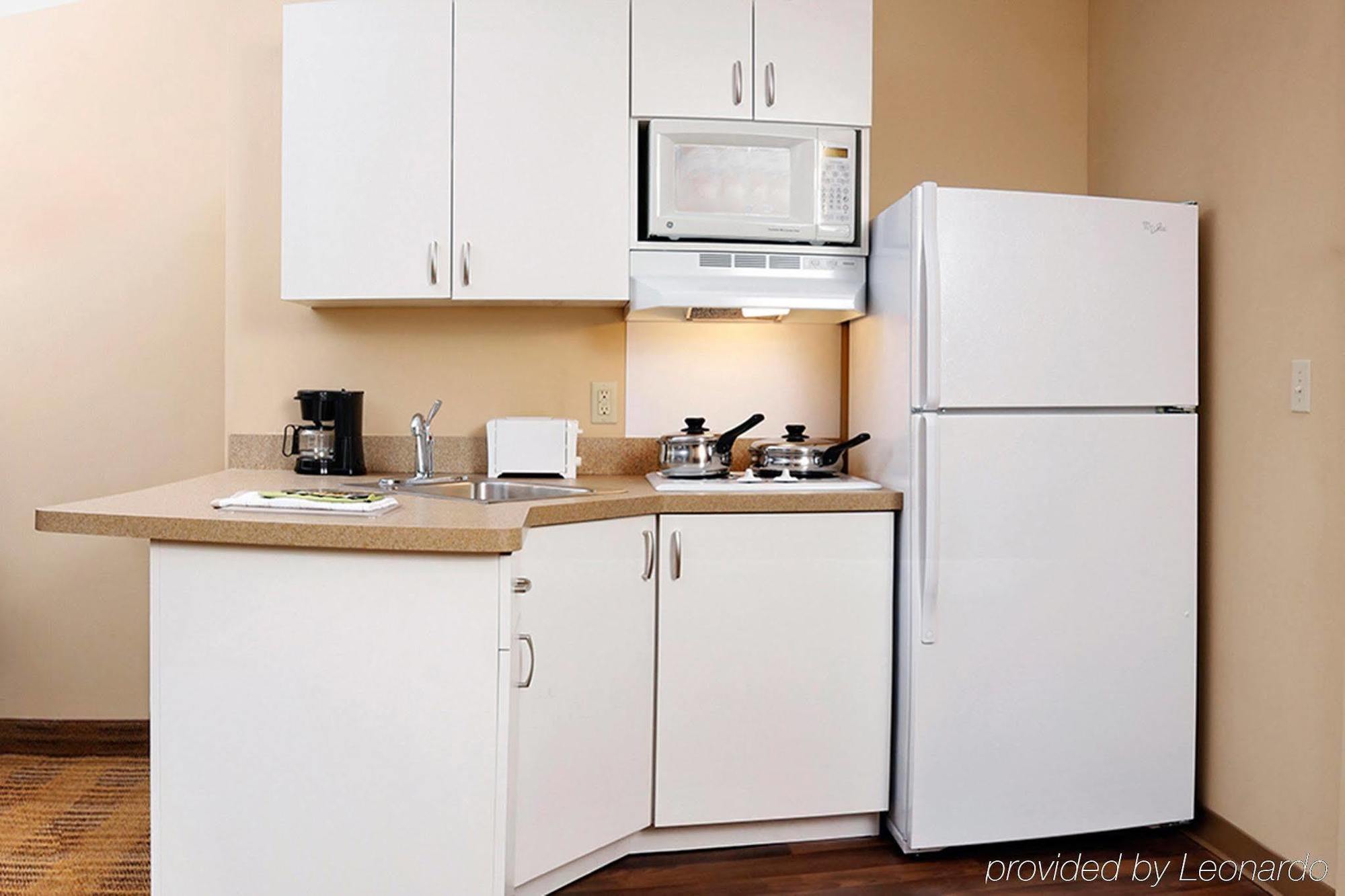Extended Stay America Suites - Long Island - Melville Bagian luar foto